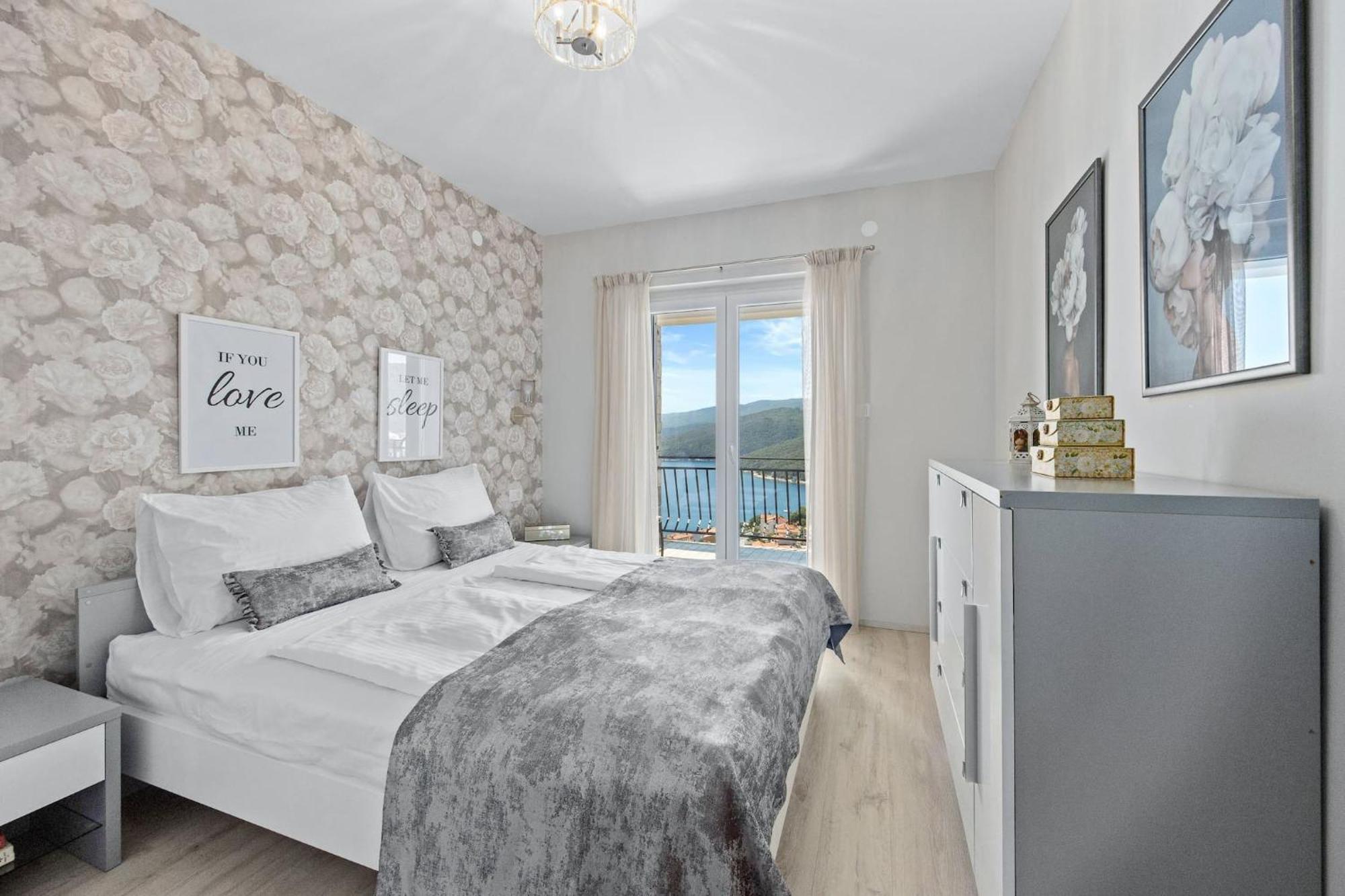 Apartments Lady M Rabac Luaran gambar