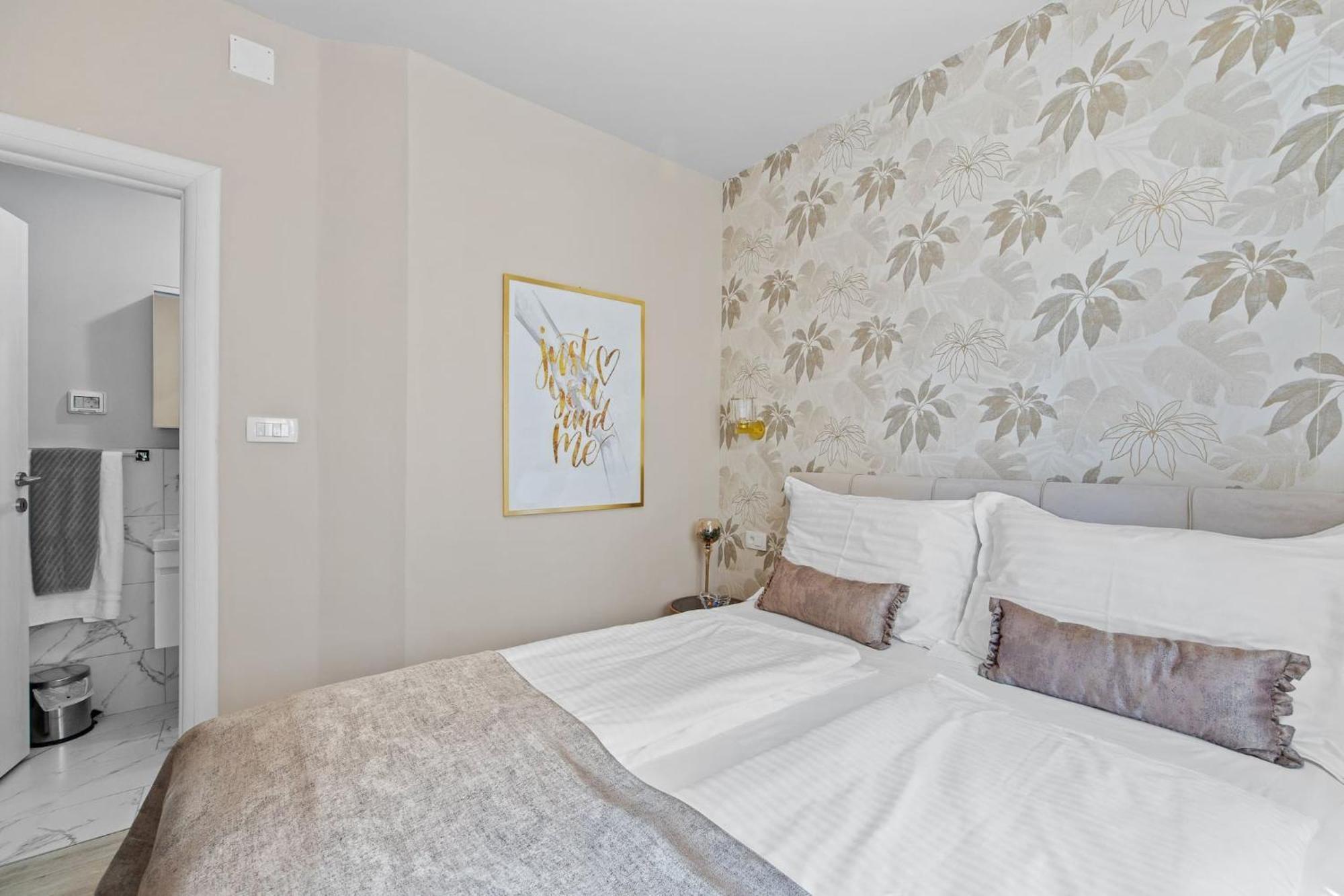 Apartments Lady M Rabac Luaran gambar